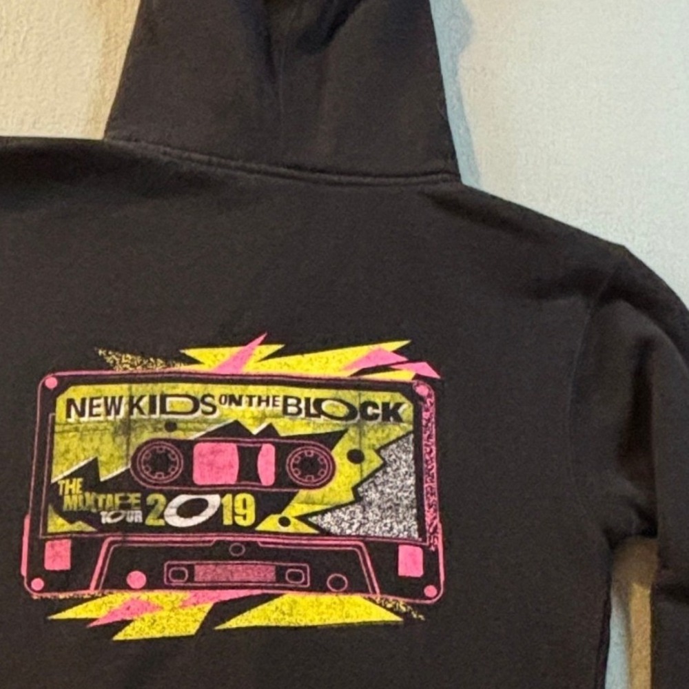 New Kids on the Block Mixtape Tour 2019 Zip Up Hoodie Mens S Black Band Merch